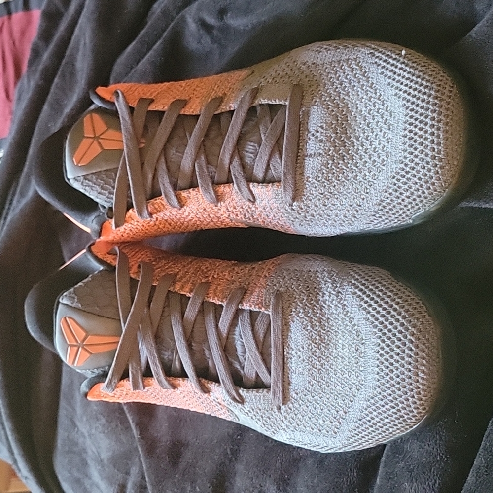 Kobe 11 Easter